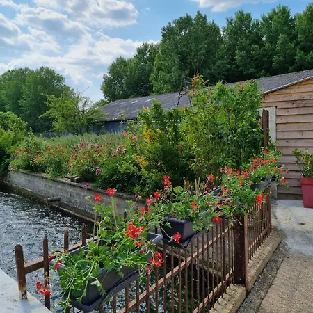 Tatil Evi Du Moulin, Au Bord De L'eau